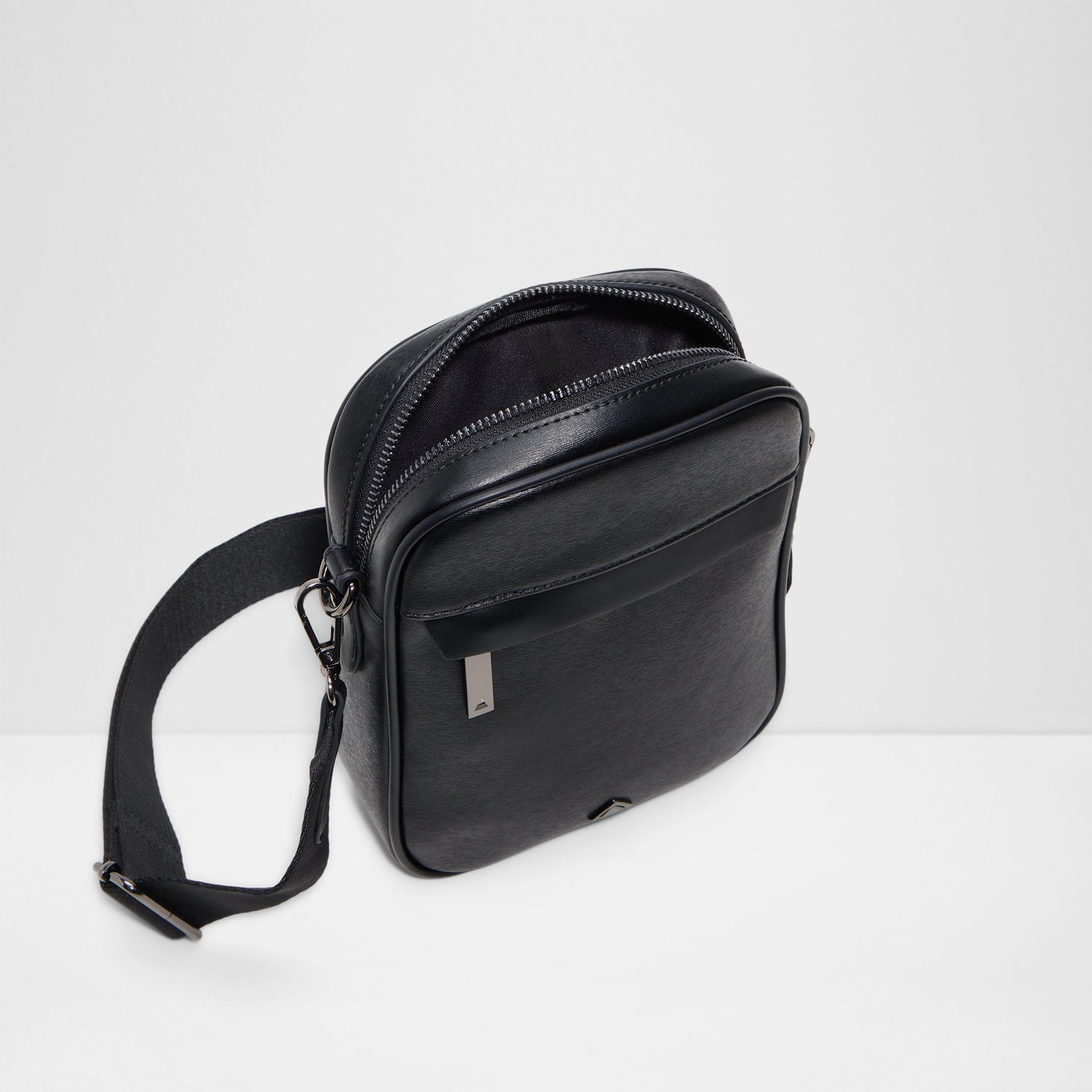 Clublifer Cross Body Bag