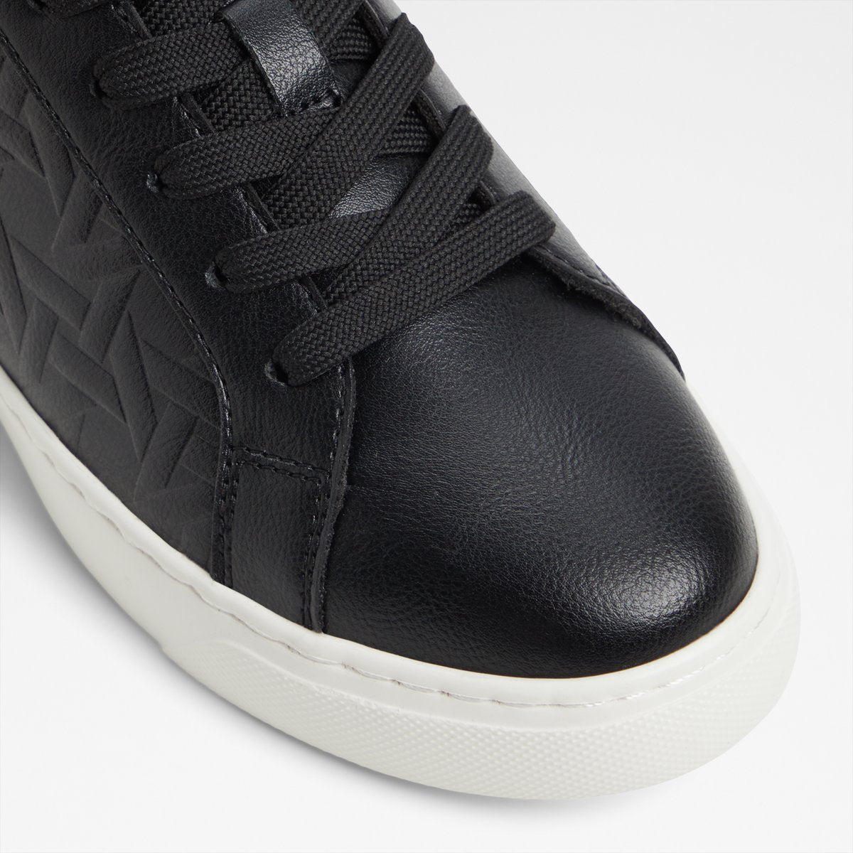 Clublux Low-Top Sneakers
