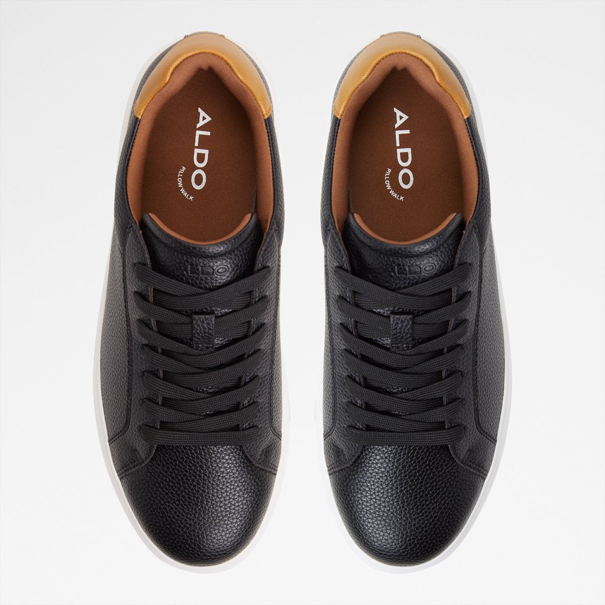 Clubmember Low-Top Sneakers