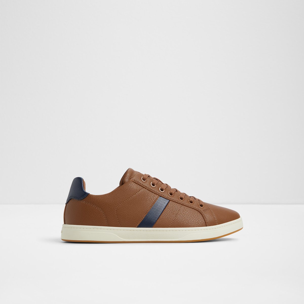 Discount on ALDO  shoes - SKU: Coelin Sneakers
