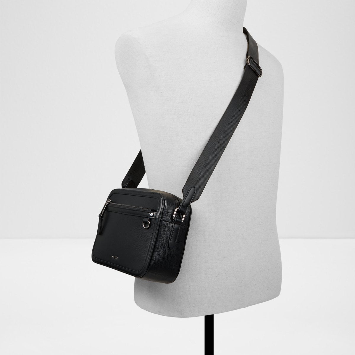 Crerild Cross Body Bag