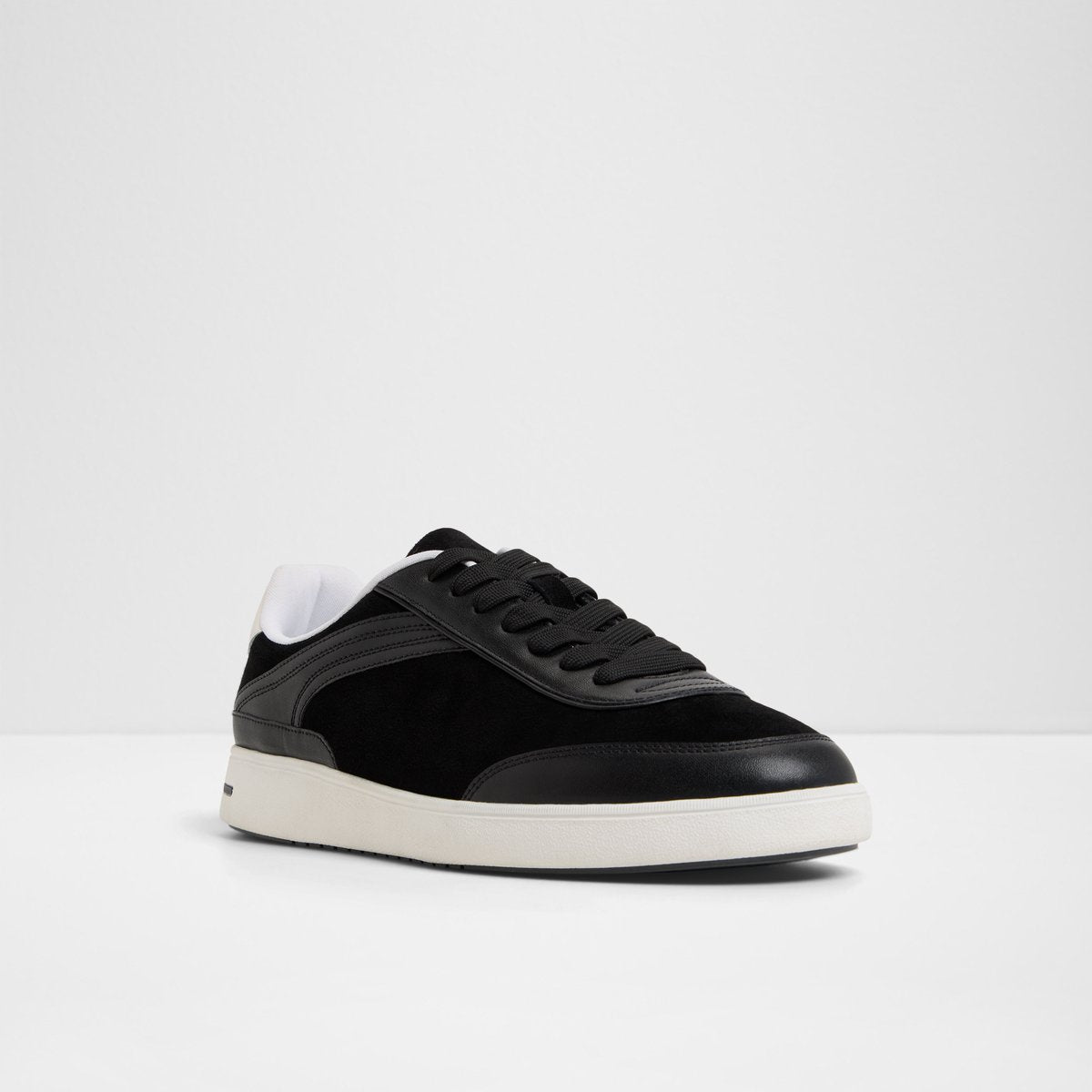 Cypress Low-Top Sneakers