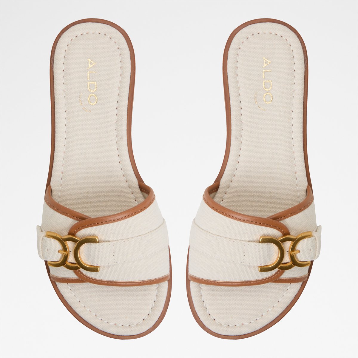 Dallaedar Slide Sandals