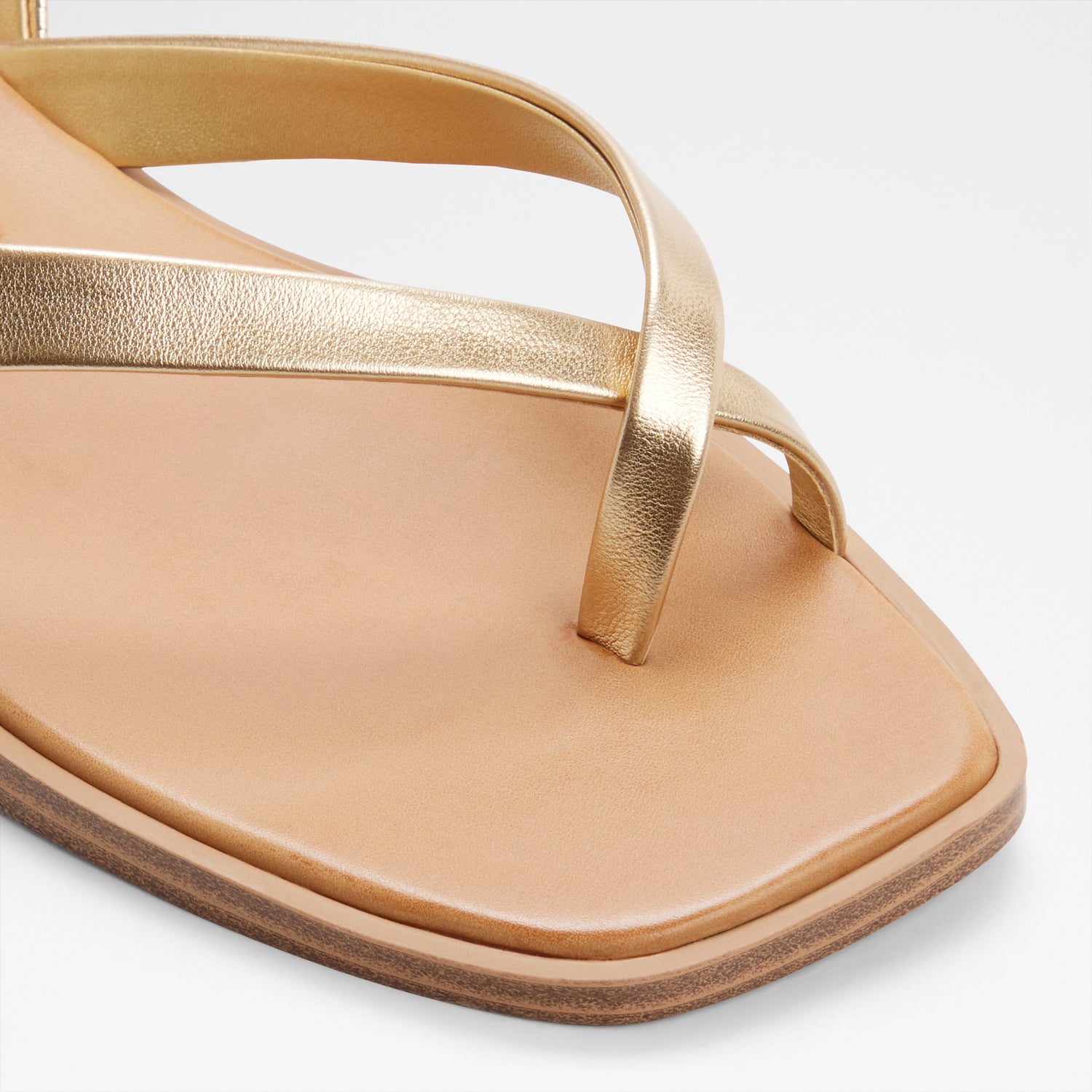Daressi Flat Sandals