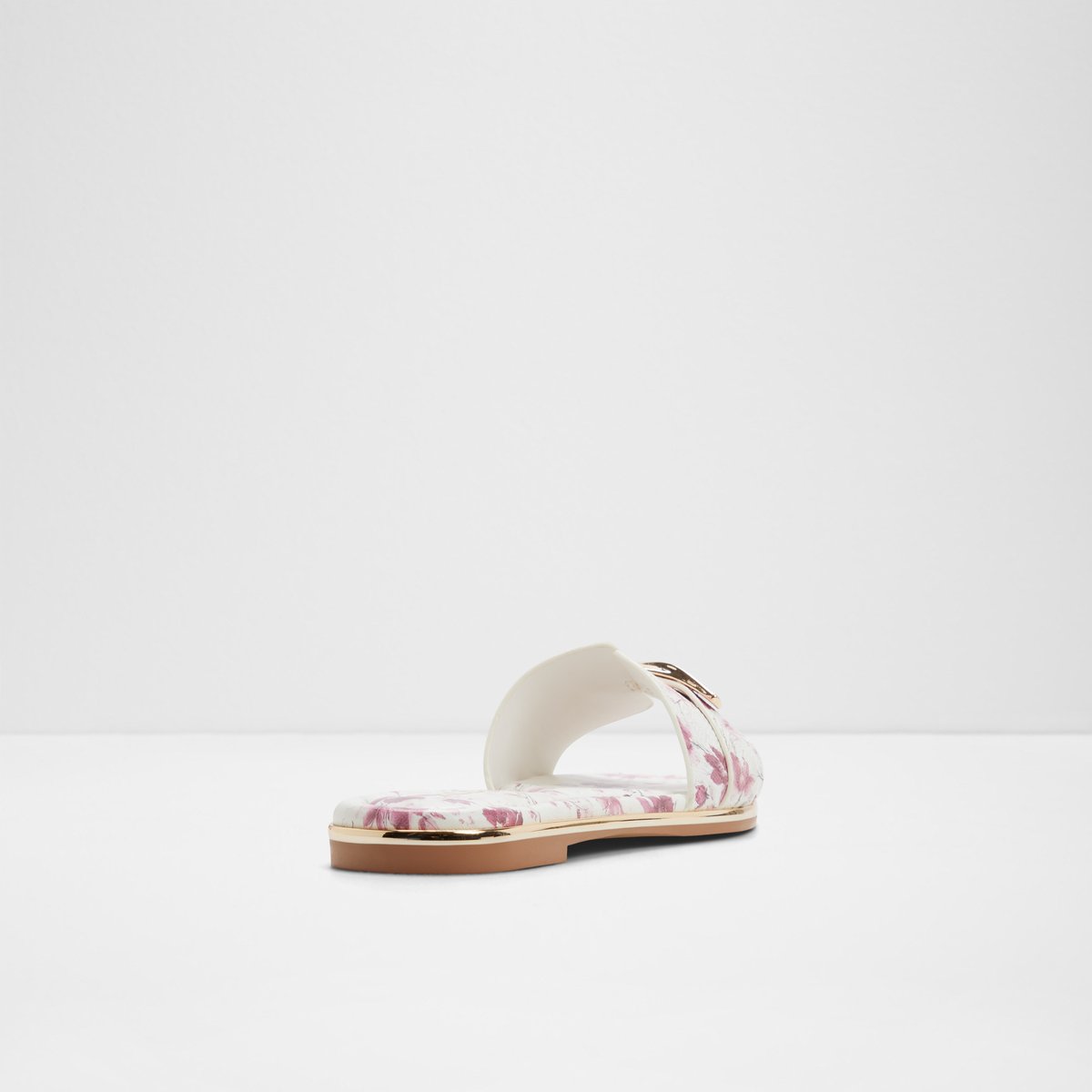 Darlina Flat Sandals