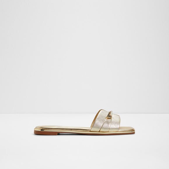 Darlina Flat Sandals