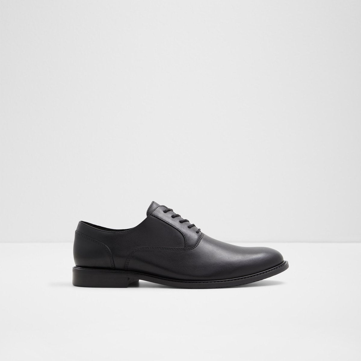 Dason Lace-Up Shoes