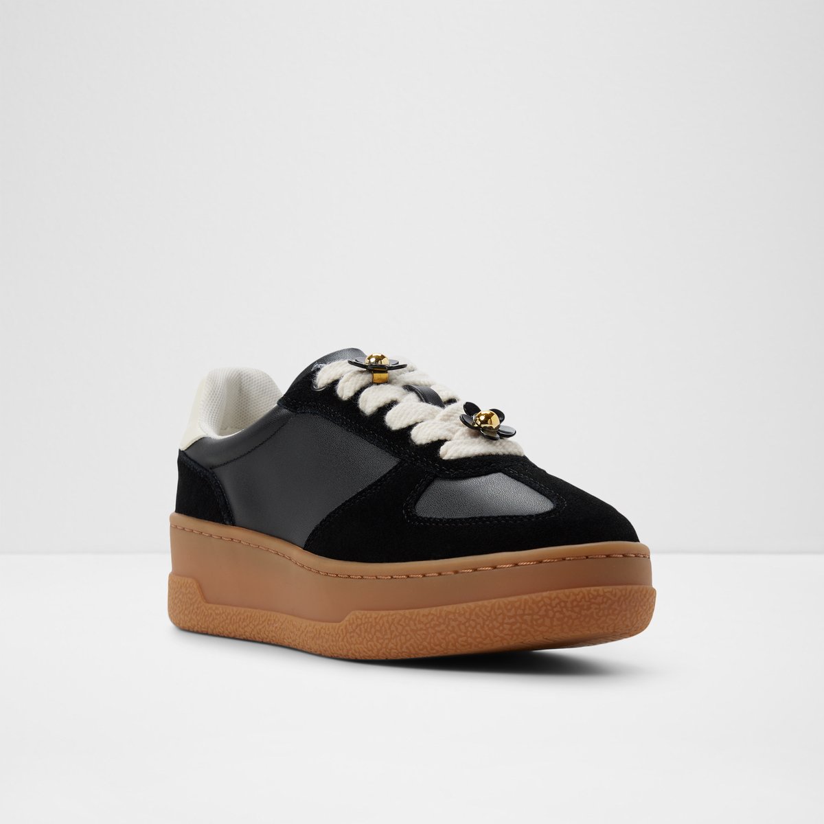 Deevale Low-Top Sneakers