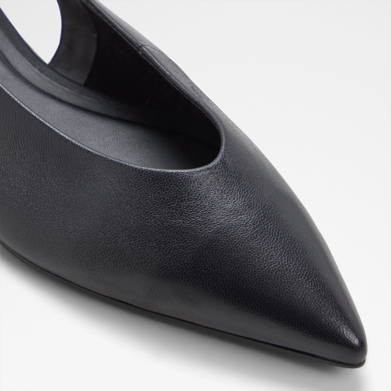 Deniven Sling-back Heeled Pumps