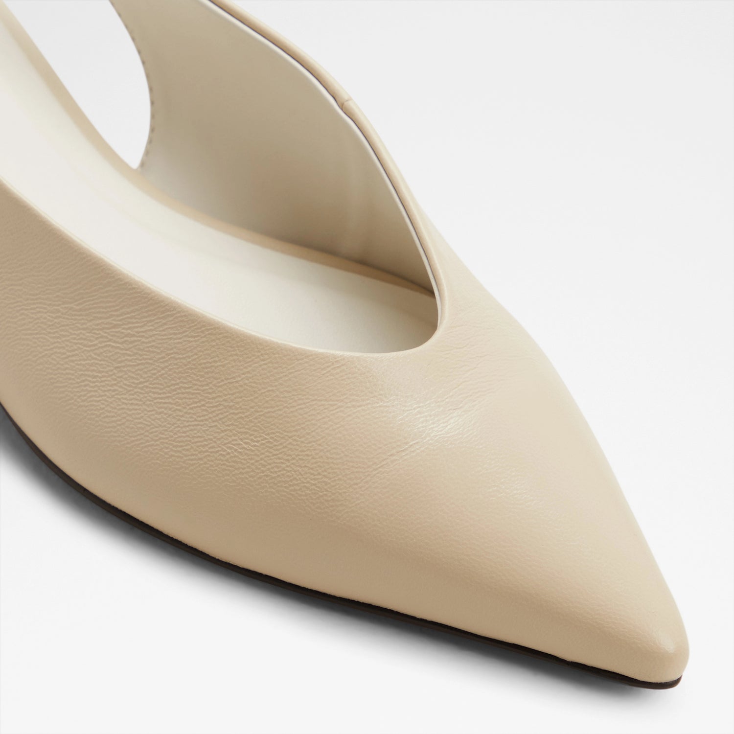 Deniven Sling-back Heeled Pumps