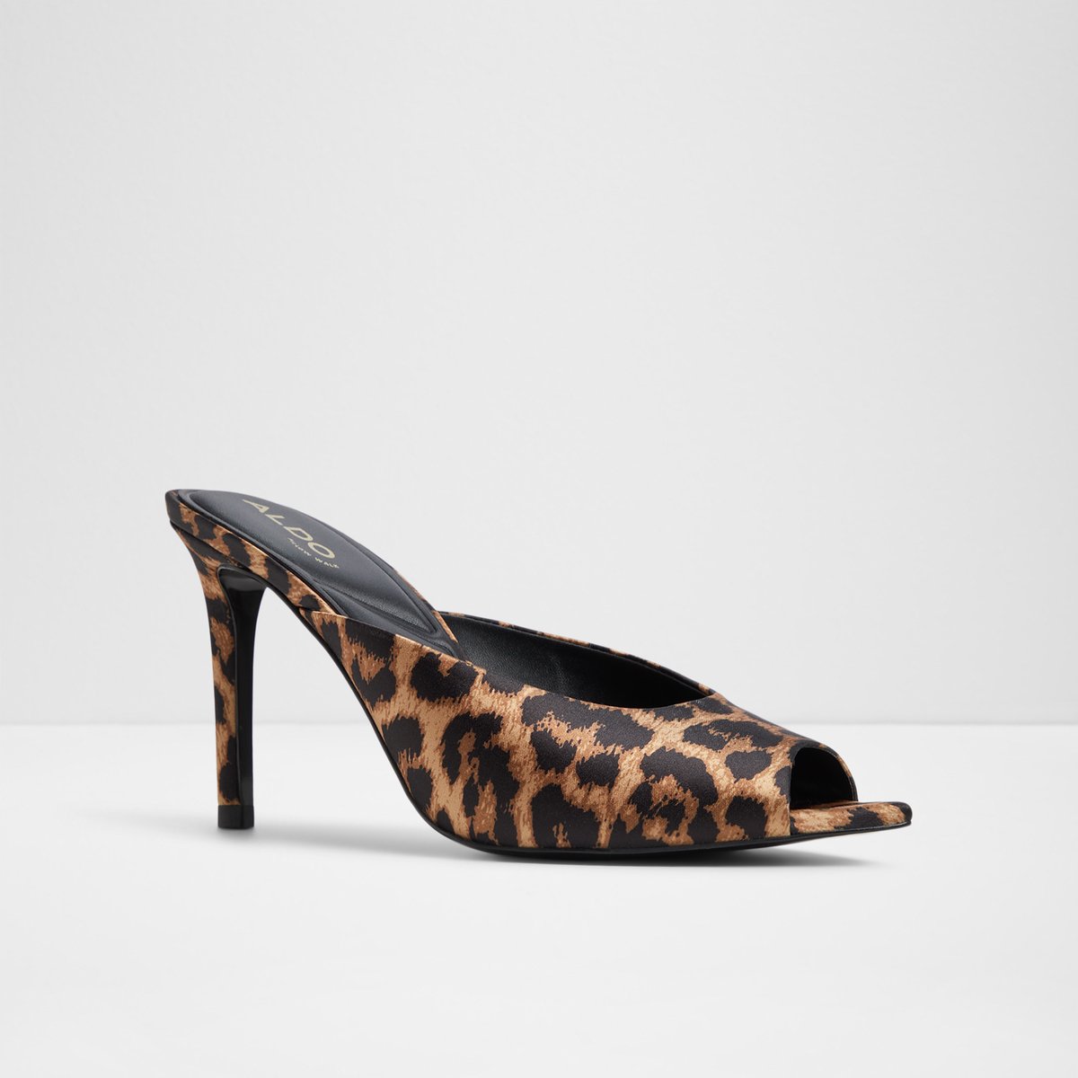 Elenara Heeled Sandals