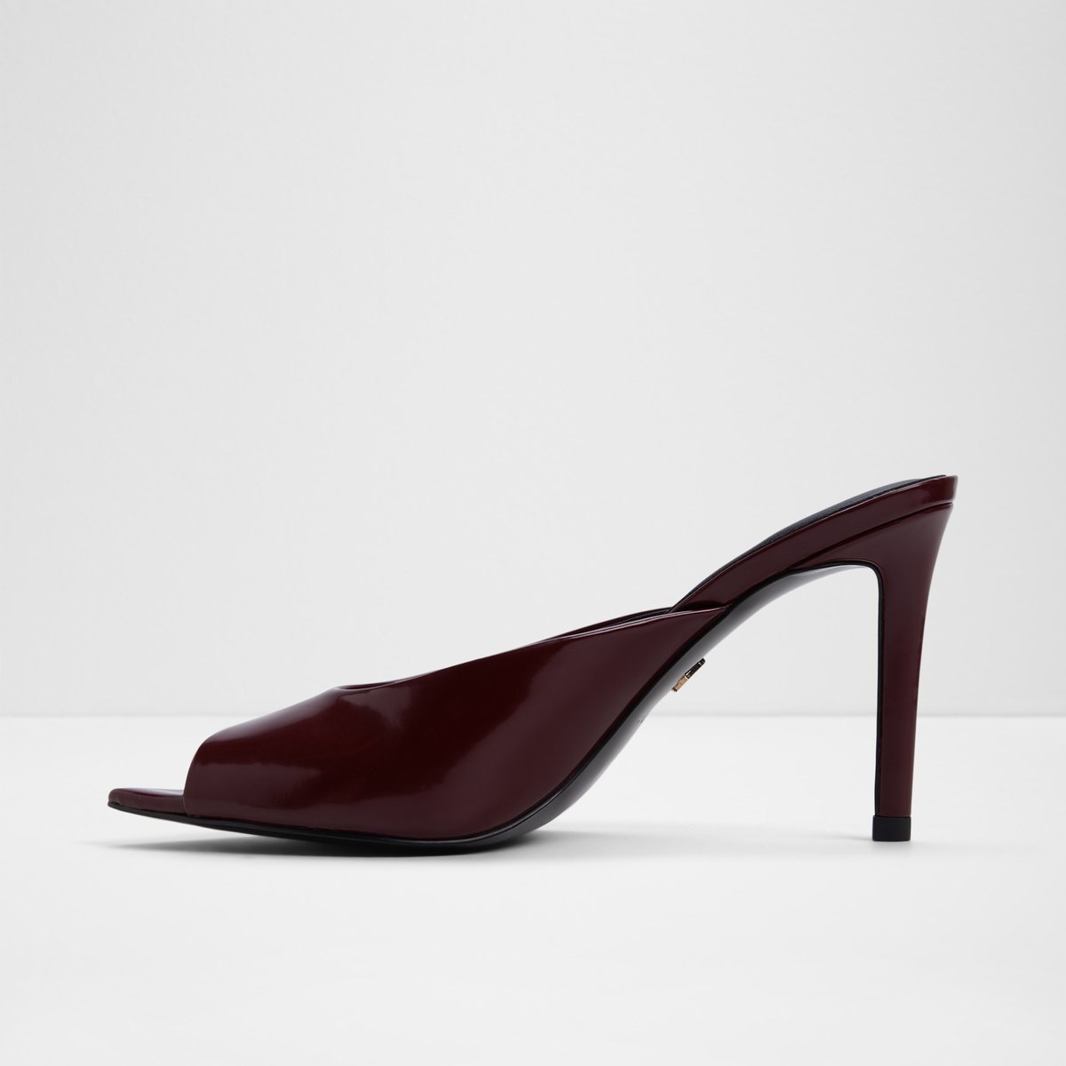 Elenara Heeled Sandals