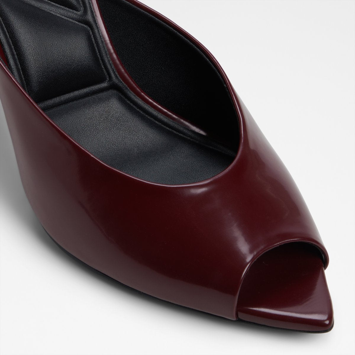 Elenara Heeled Sandals