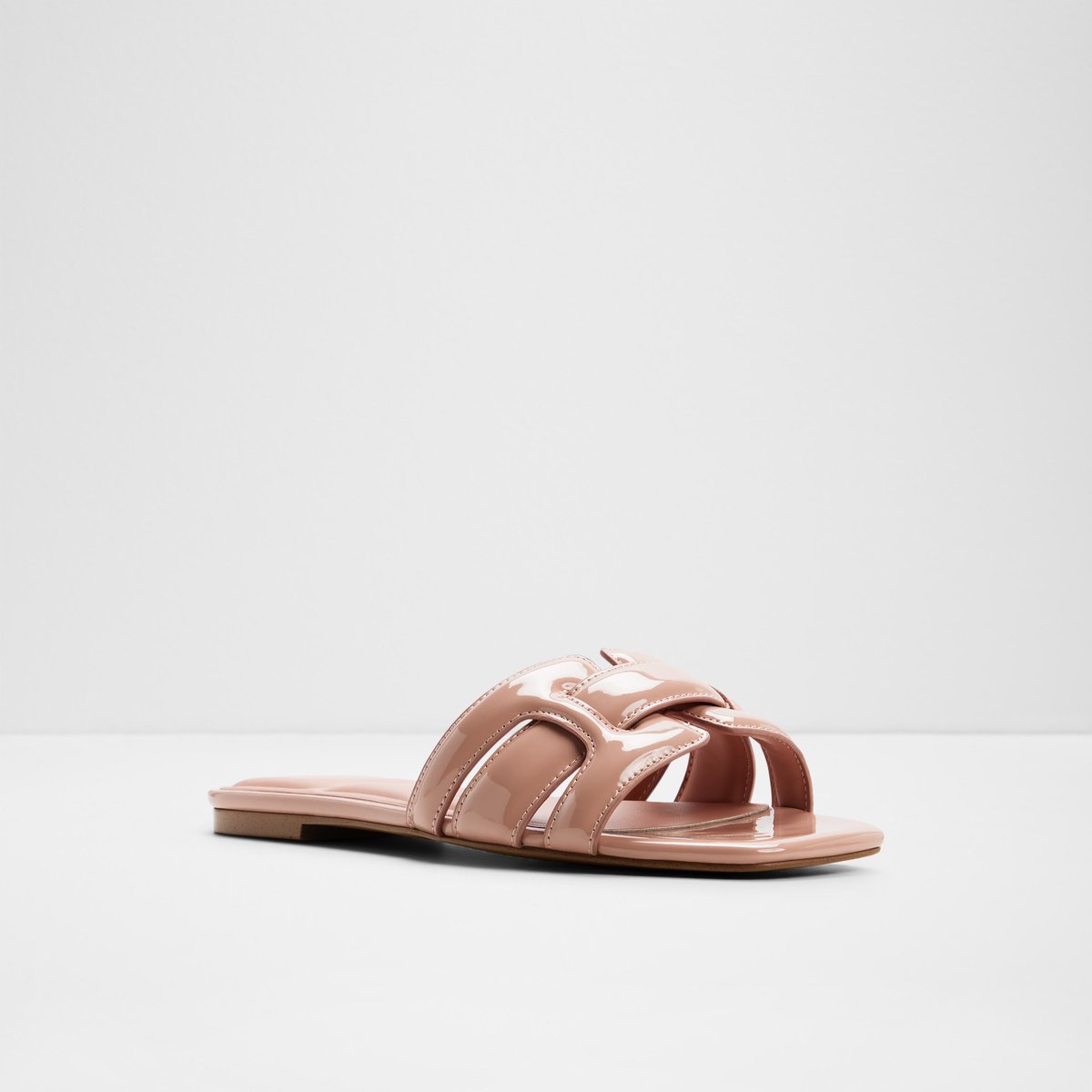 Elenaria Flat Sandals