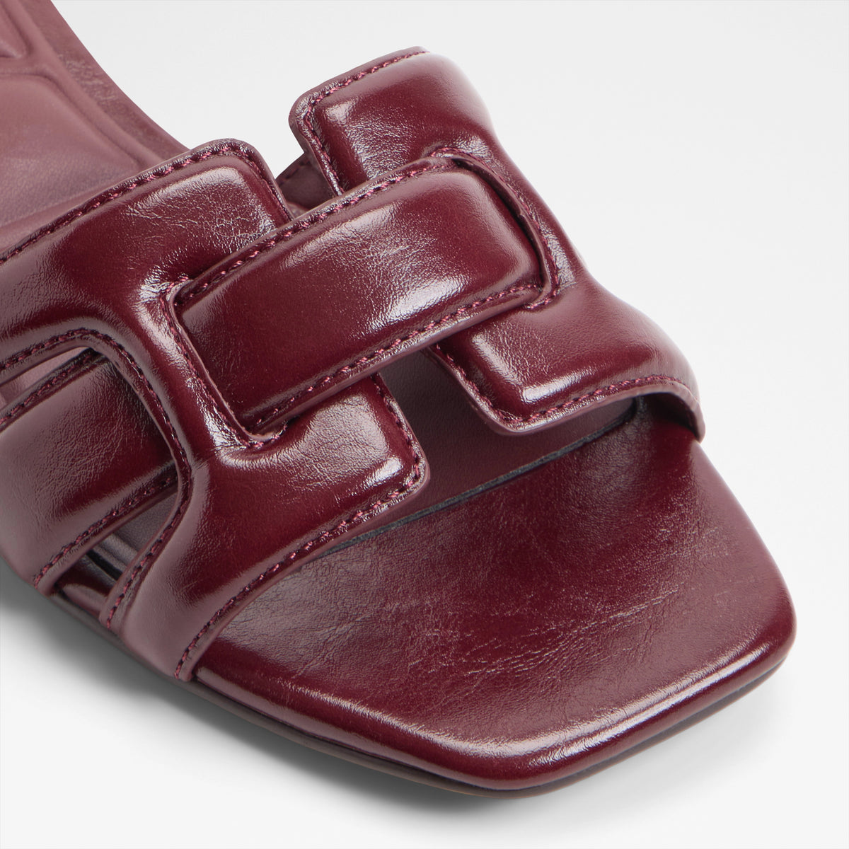 Elenaria Slide Sandals
