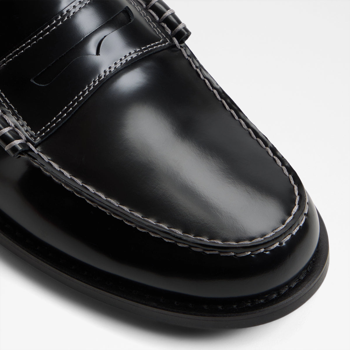 Emil Loafers