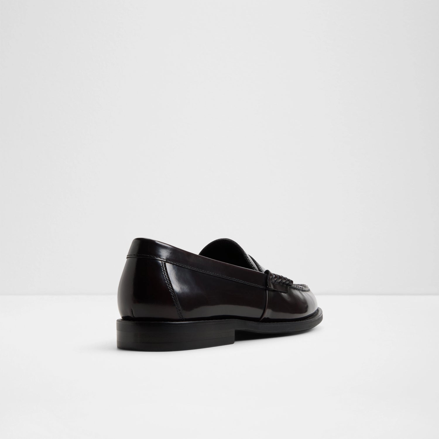 Emil Loafers
