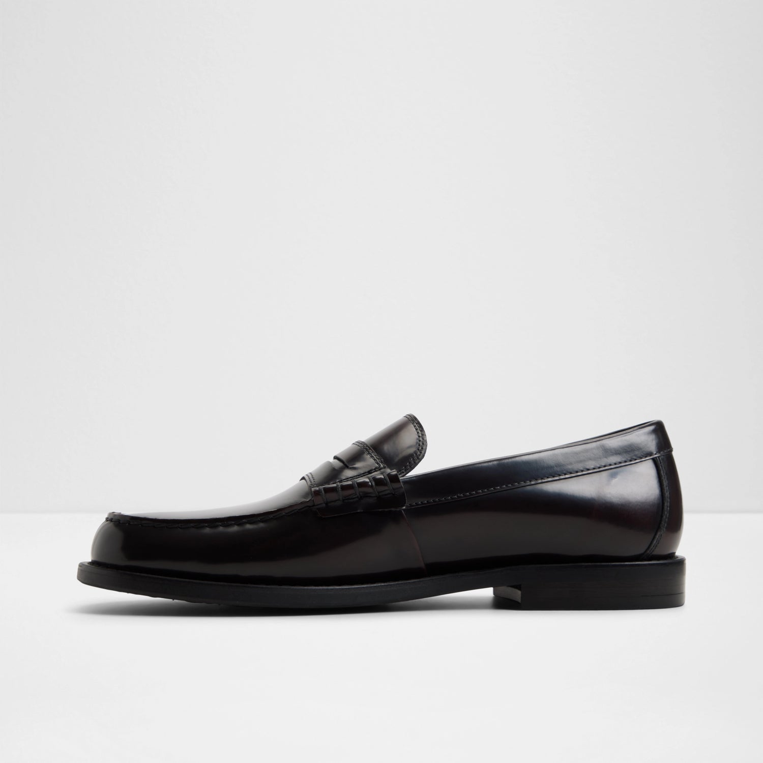 Emil Loafers