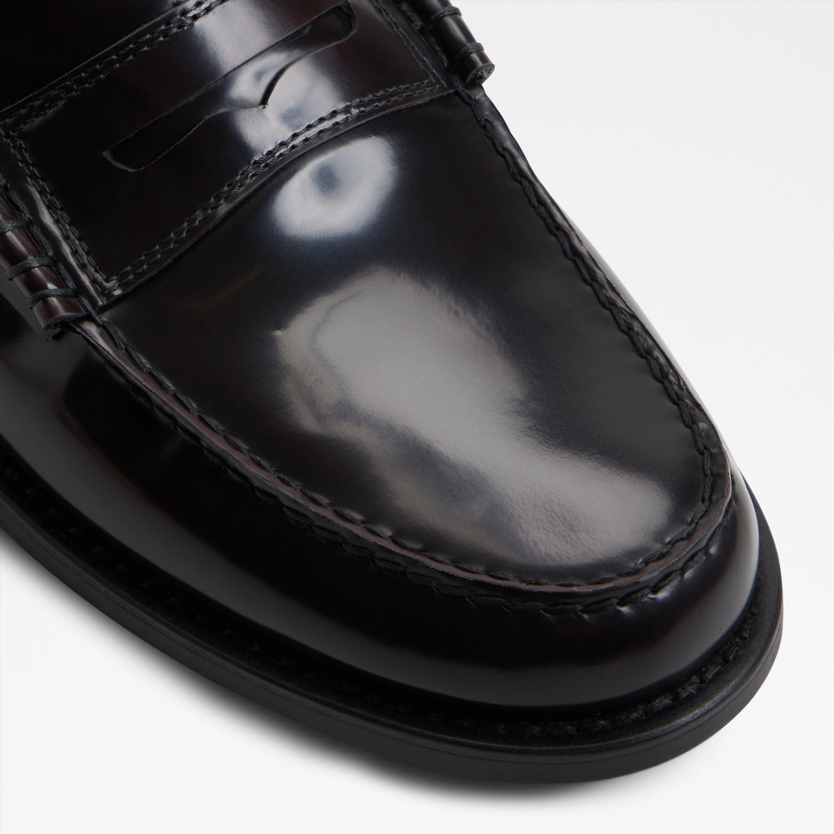 Emil Loafers
