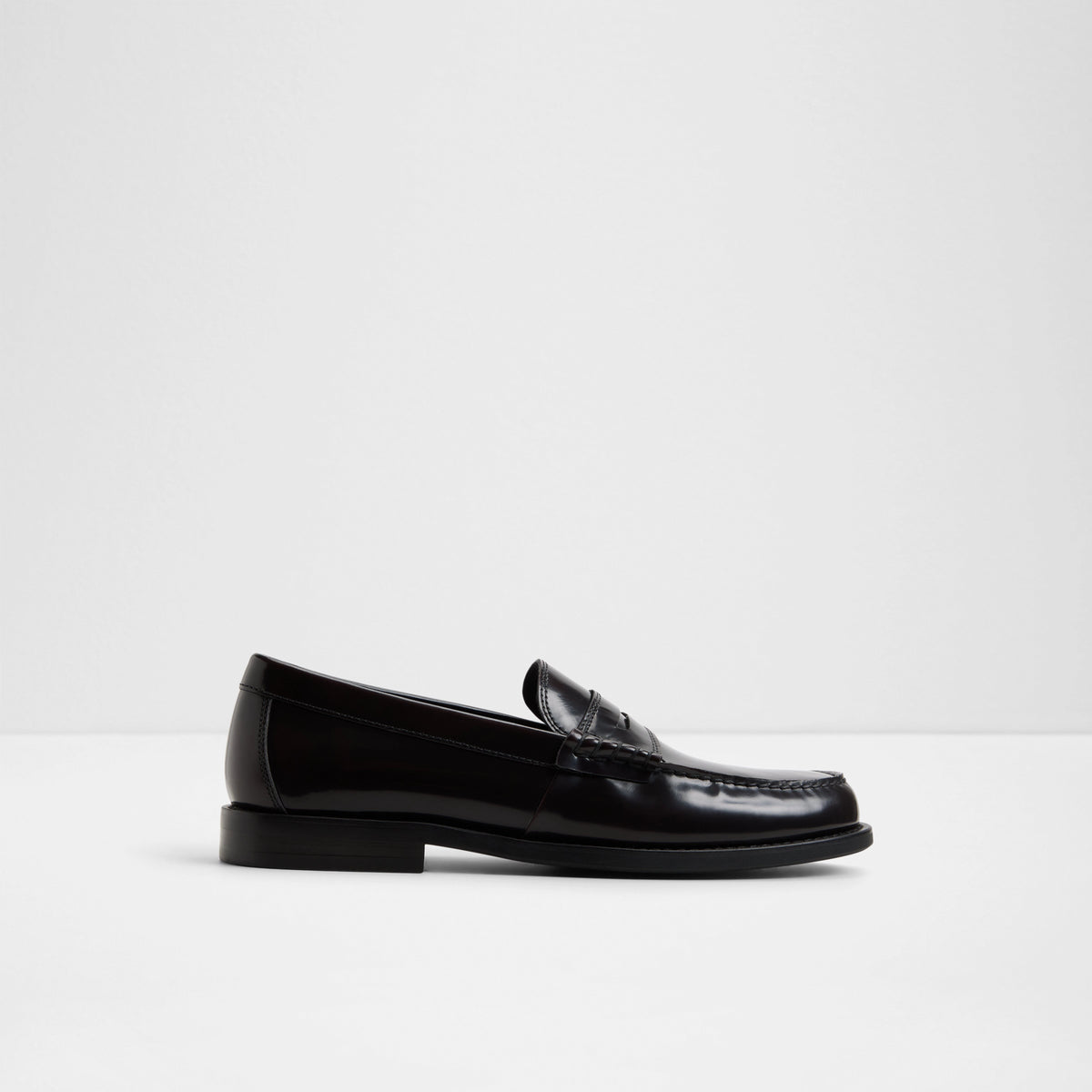 Emil Loafers