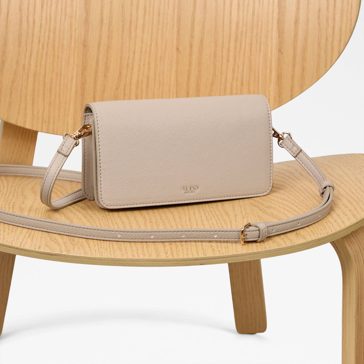 Emmelyna Cross Body Bag