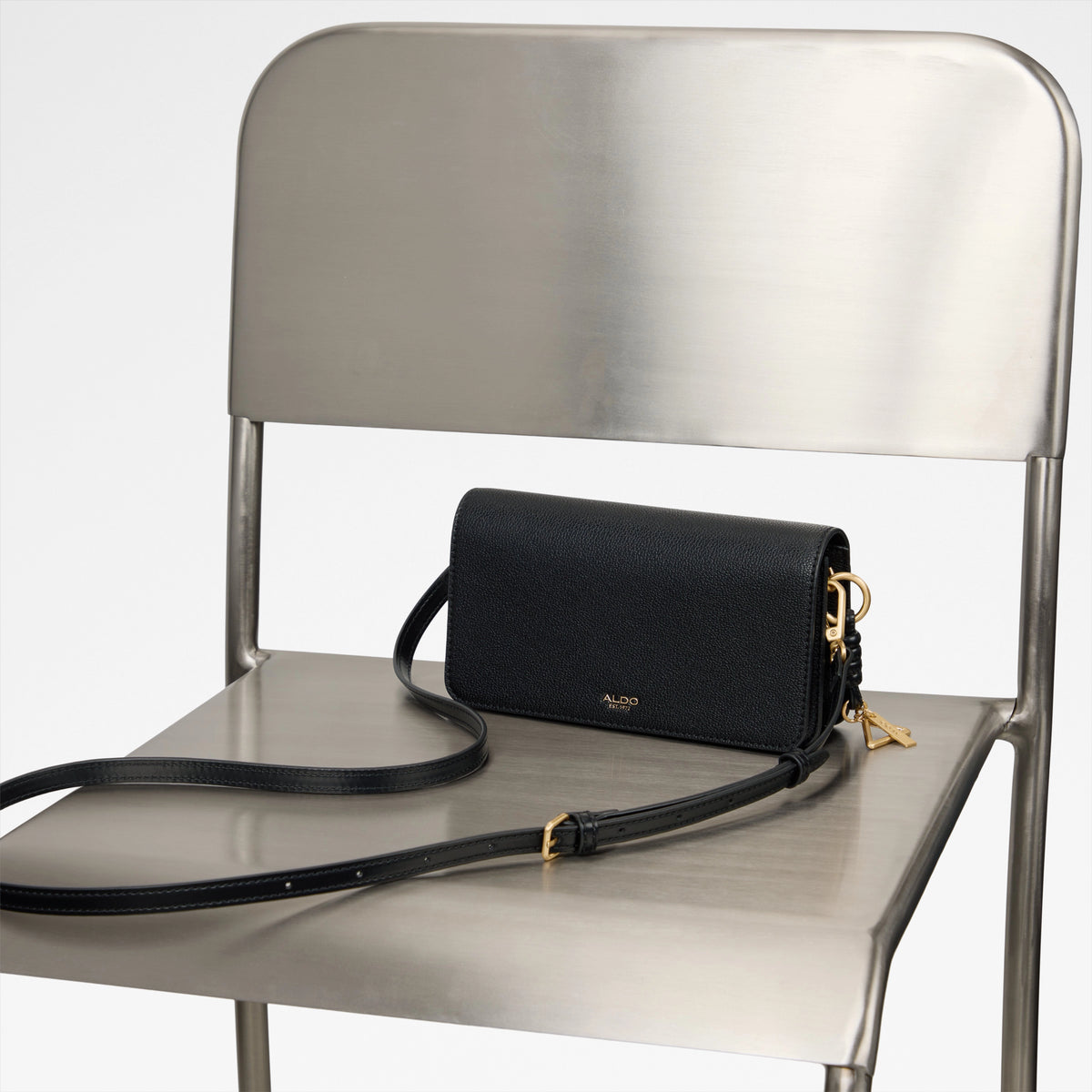 Emmelyna Cross Body Bag