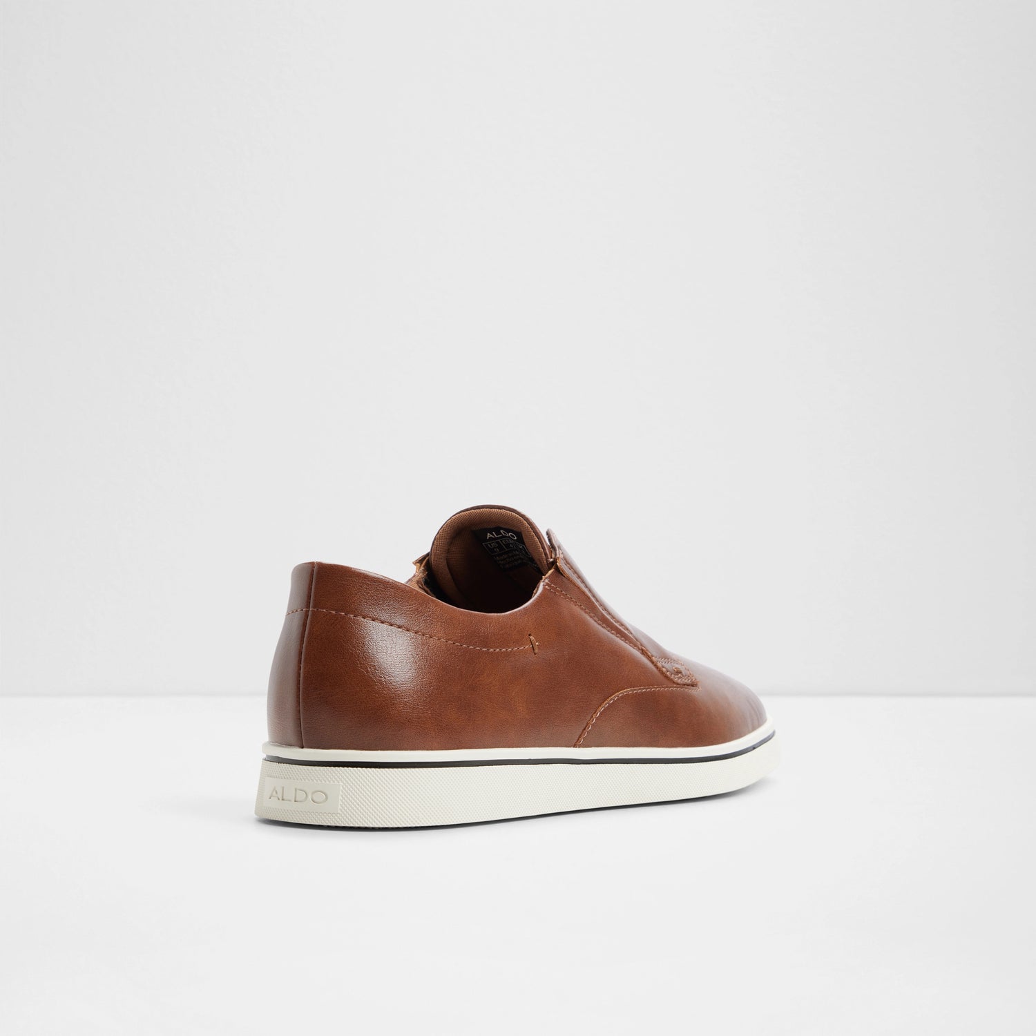 Enio Low-Top Sneakers