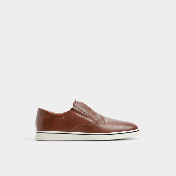 Enio Low-Top Sneakers