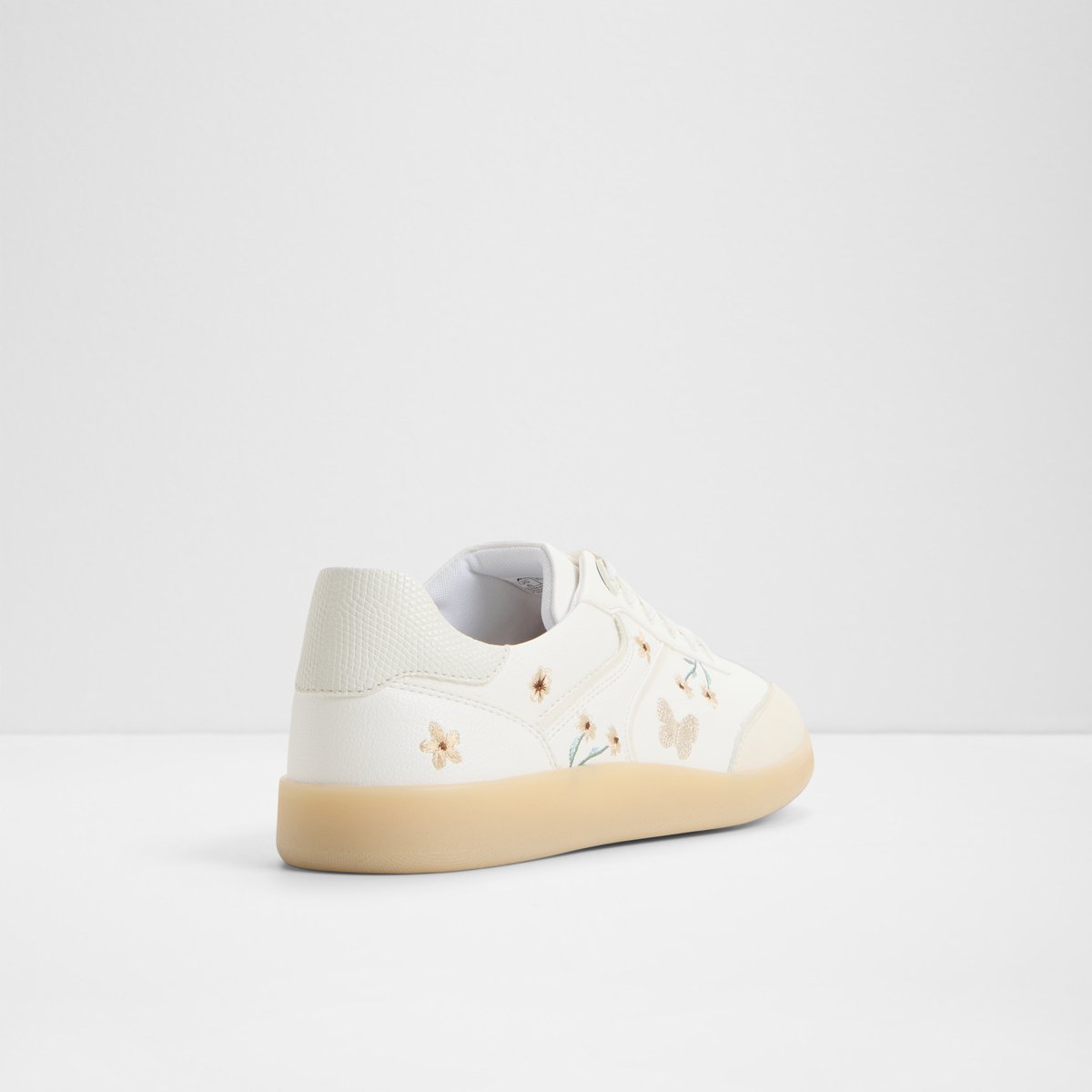 Erilg Low-Top Sneakers