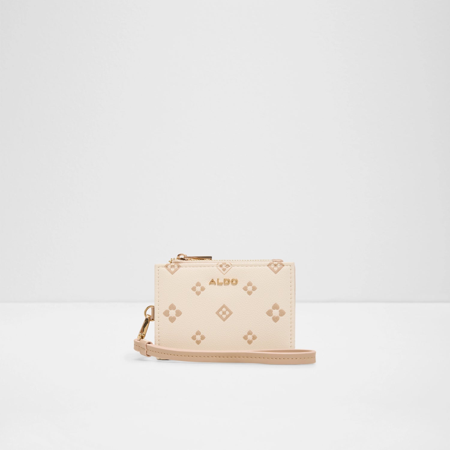 Fallen Wallet With Chain
