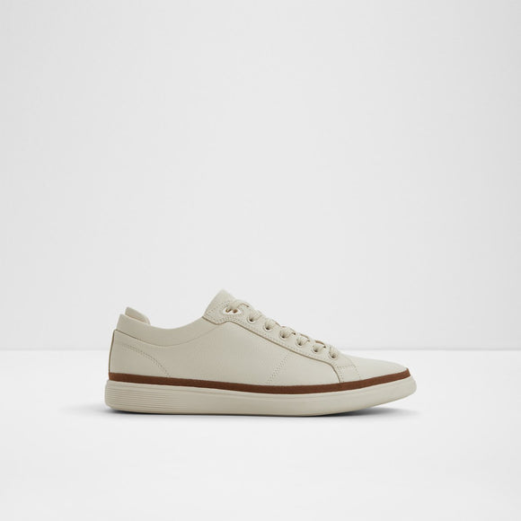 Finespec Low-Top Sneakers