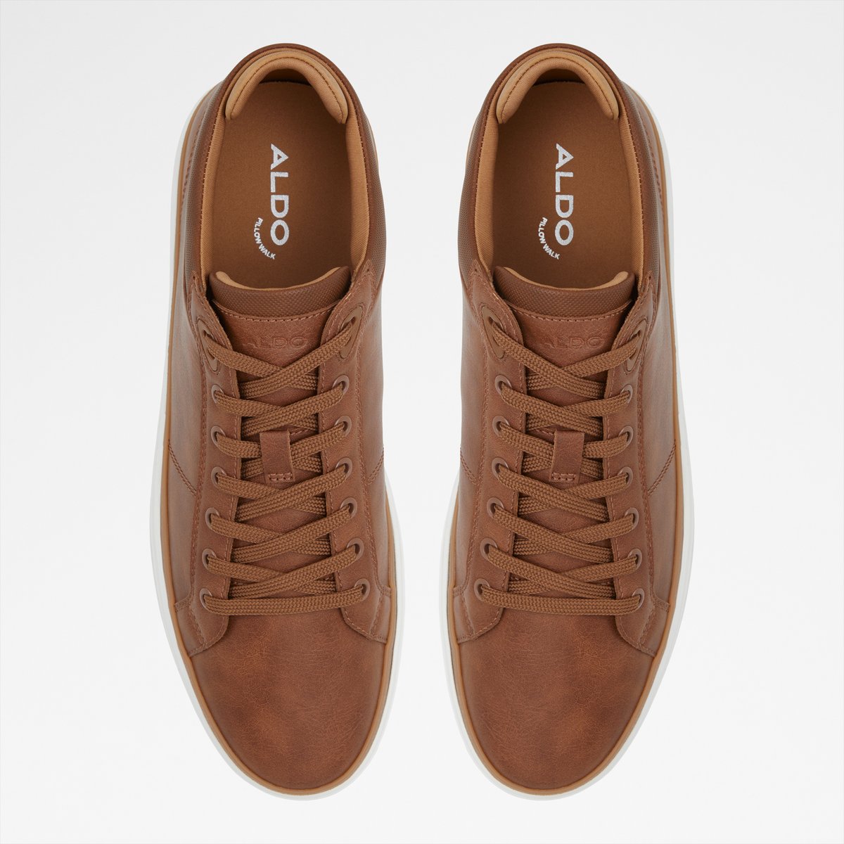 Finespec Low-Top Sneakers