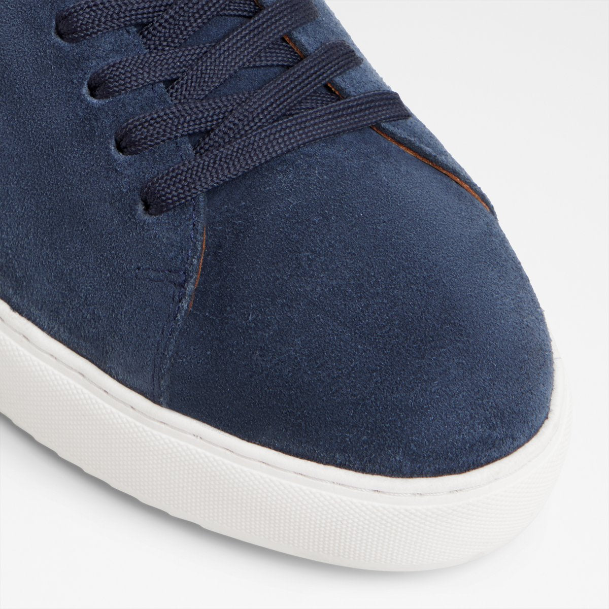 Fonzo Low-Top Sneakers