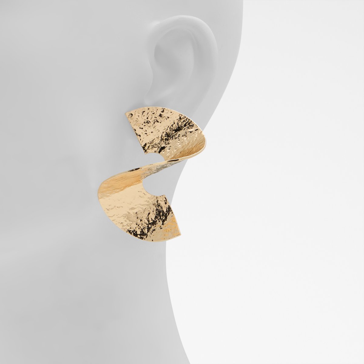 Freiya Earrings