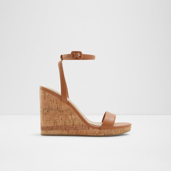 Fusa Wedge Sandals