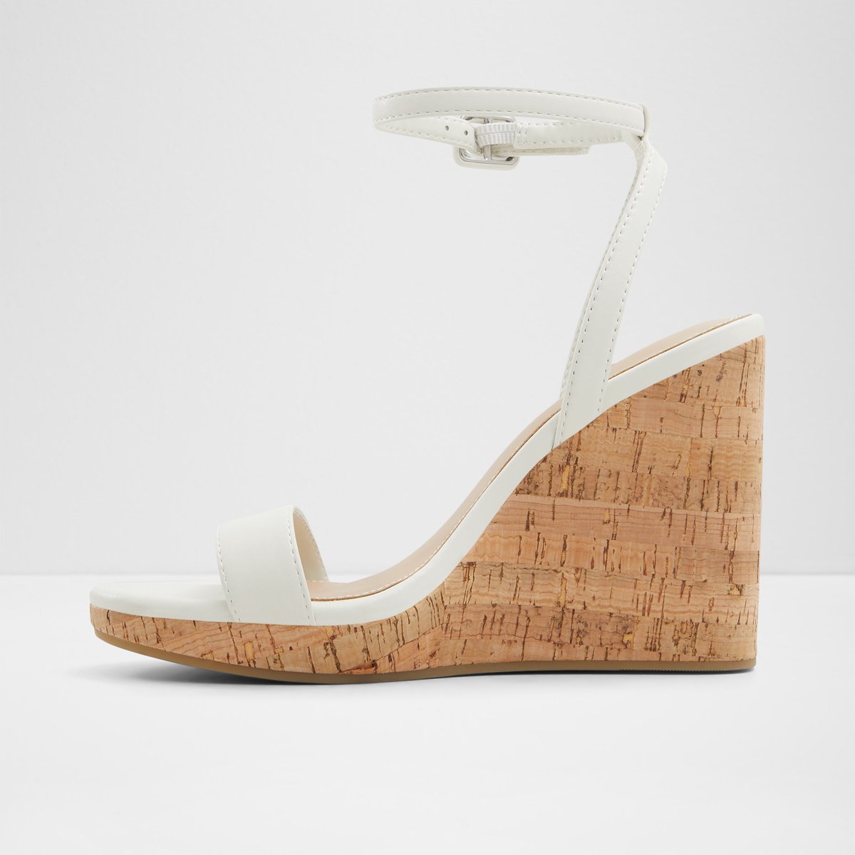 Fusa Wedge Sandals