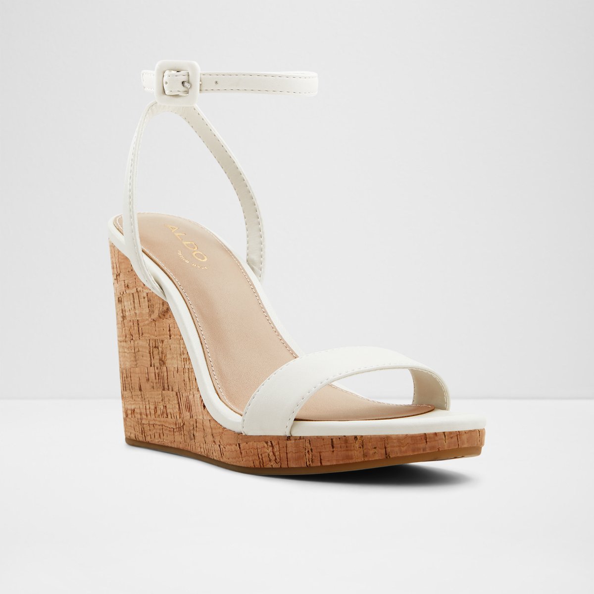 Fusa Wedge Sandals