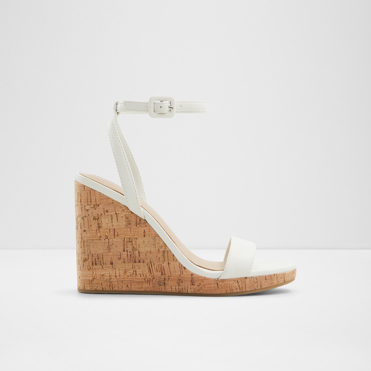 Fusa Wedge Sandals