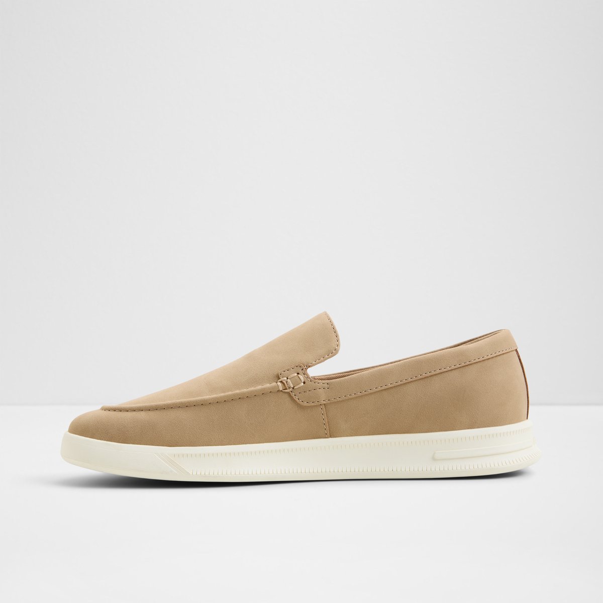 Gino Slip-On Sneakers