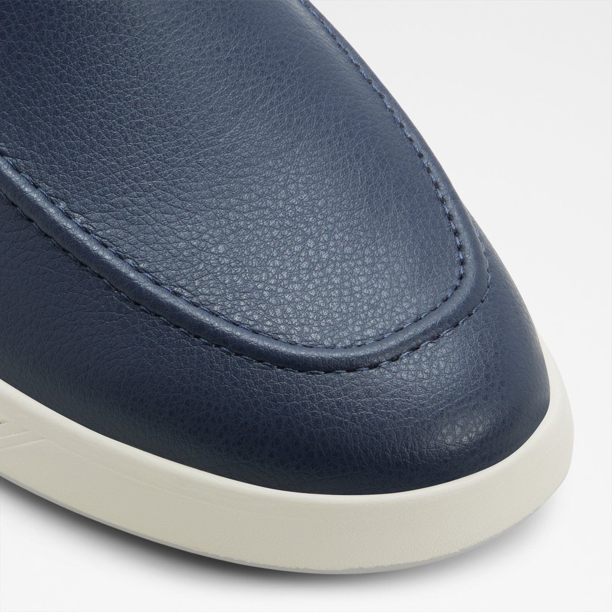 Gino Slip-On Sneakers