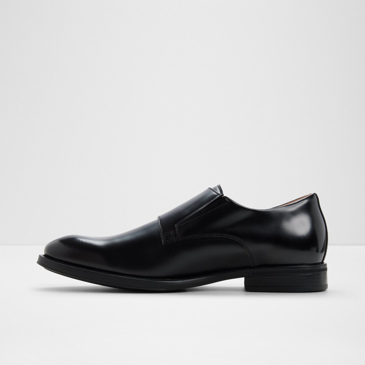 Gomez Loafers