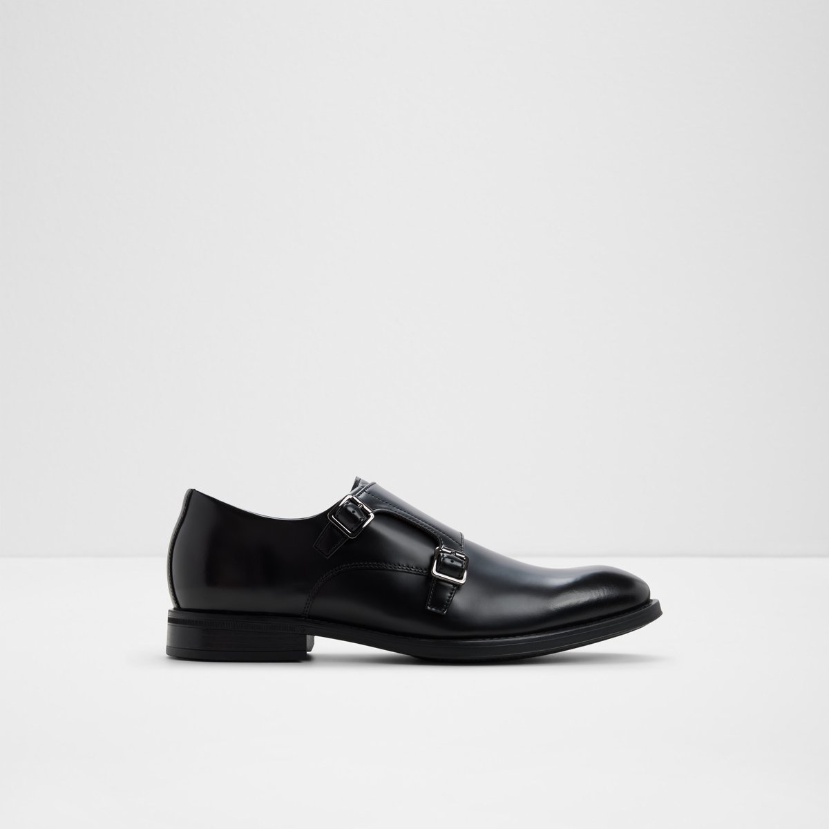 Gomez Loafers