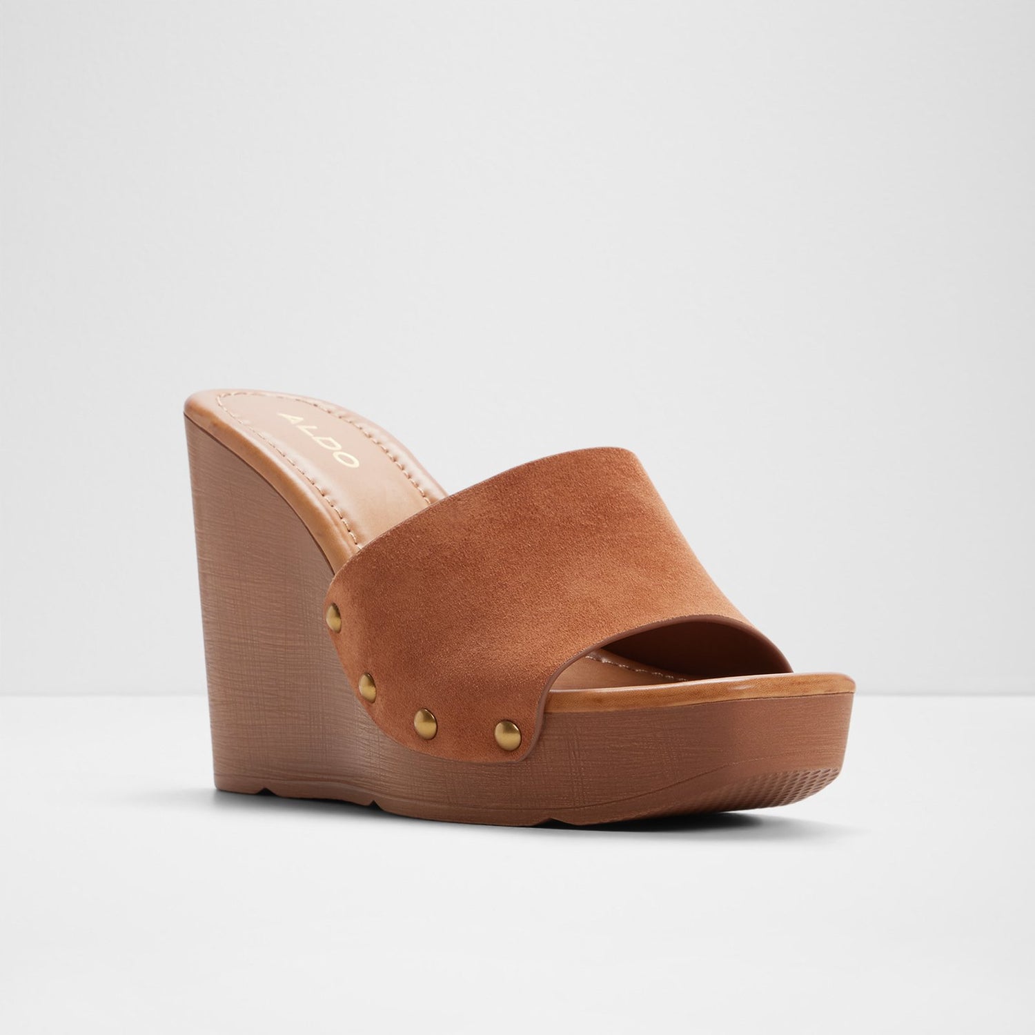 Grounded Wedge Sandals