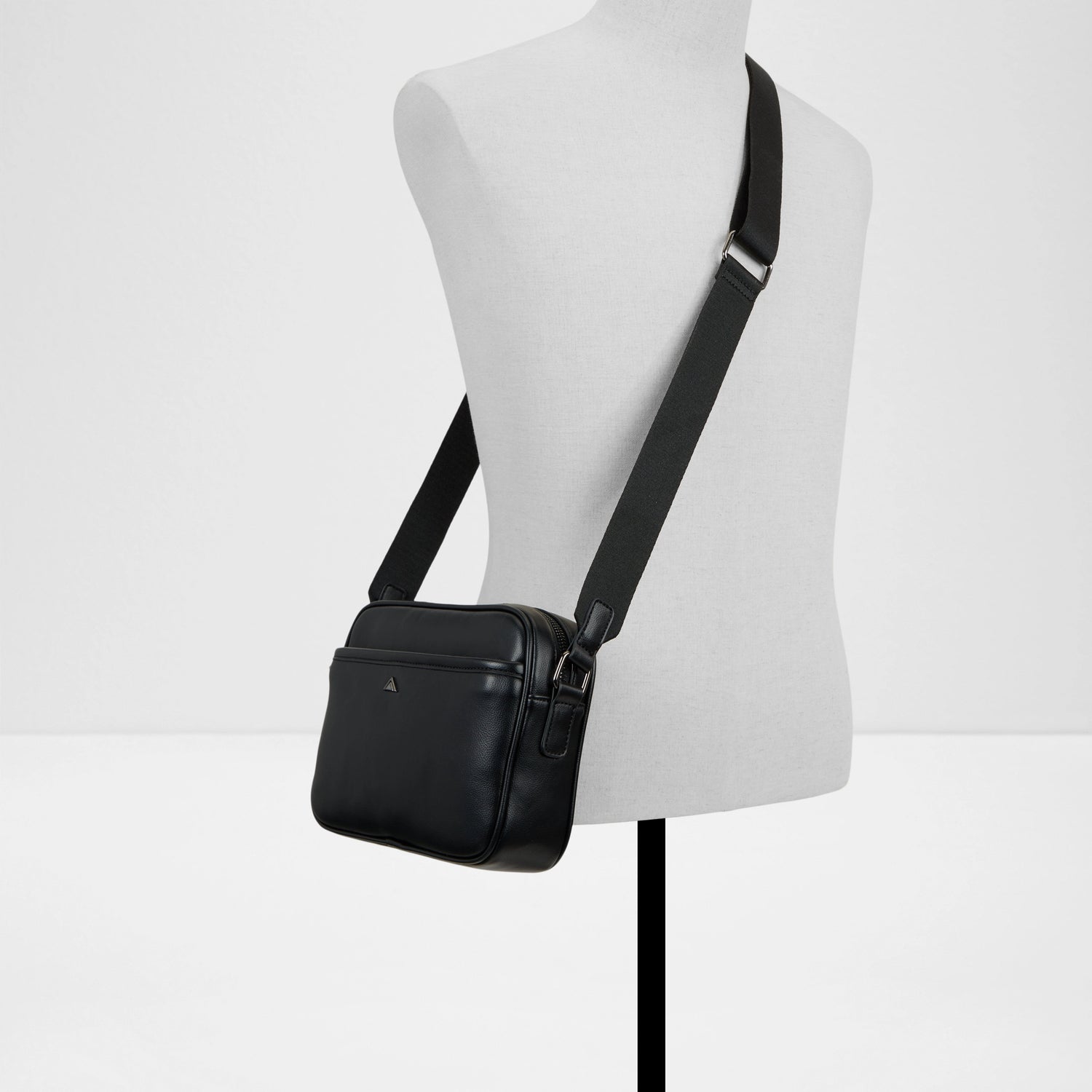 Gustello Cross Body Bag