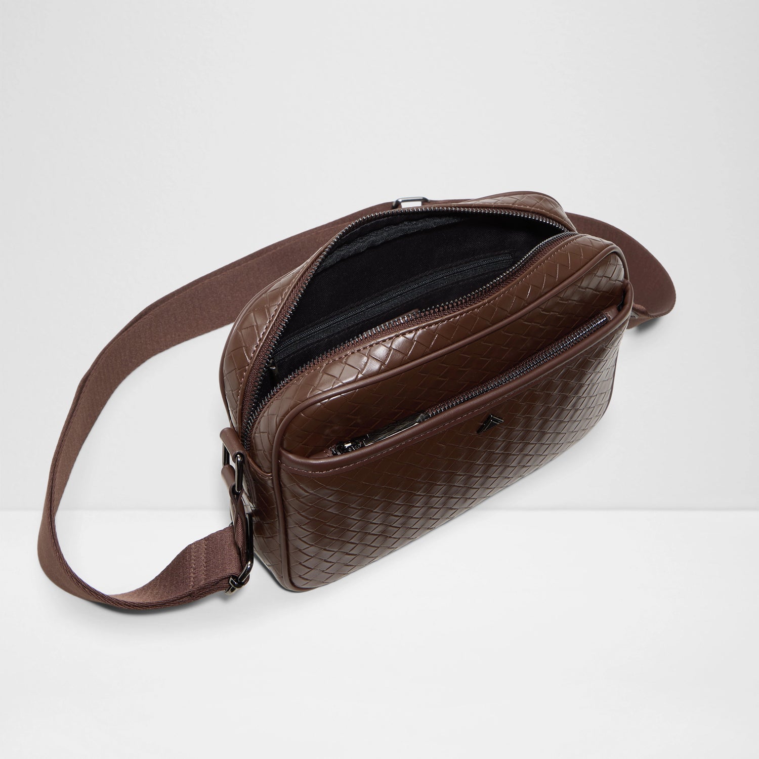 Gustello Cross Body Bag