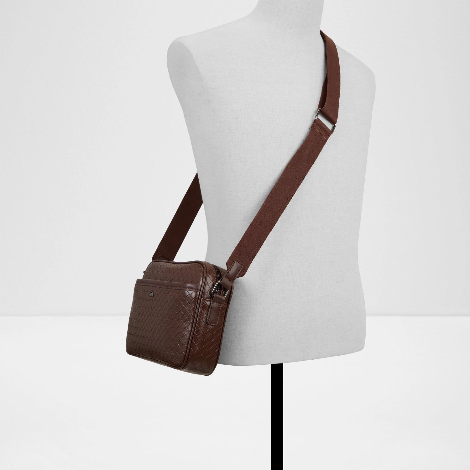 Gustello Cross Body Bag