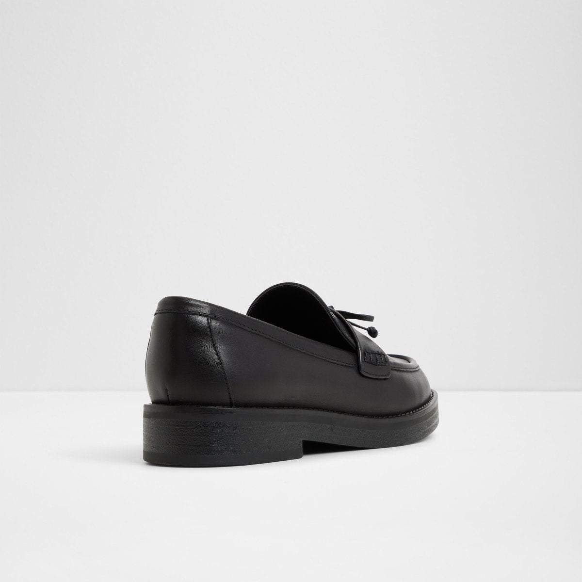 Gwajar Loafers