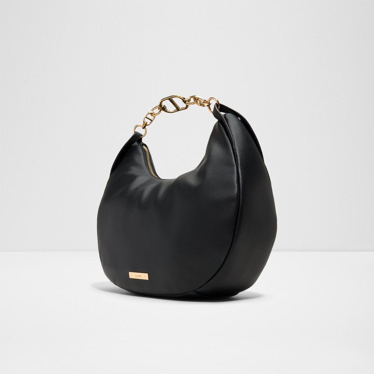 Gwiamar Shoulder Bag