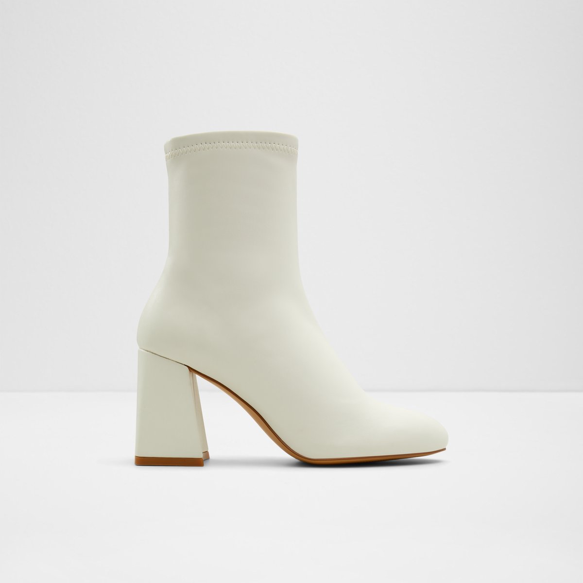 Haucan Ankle Boots