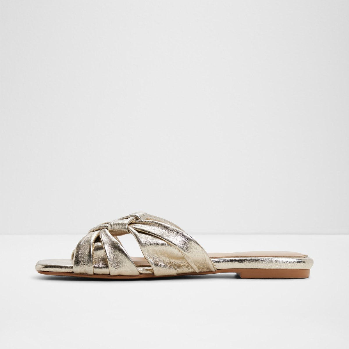 Henrielle-In Flat Sandals